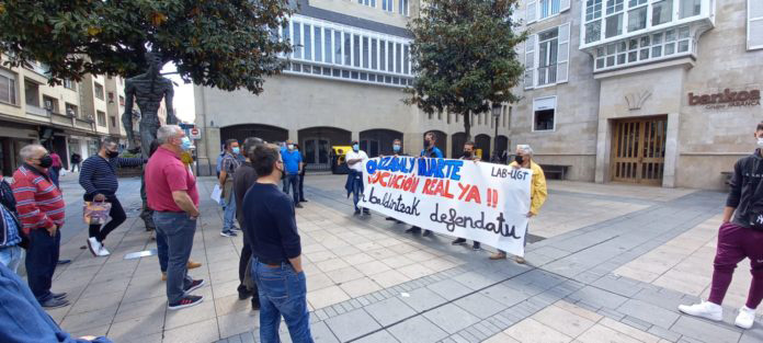Movilizaciones en contra de los despidos en la fundición alavesa Olazabal y Huarte