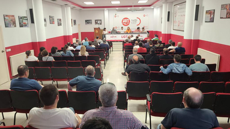 Los trabajadores de Aquona Palencia se manifiestan mañana tras año y medio de negociaciones por el convenio