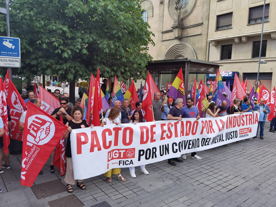 UGT FICA Navarra reclama en Pamplona un Pacto de Estado por la Industria