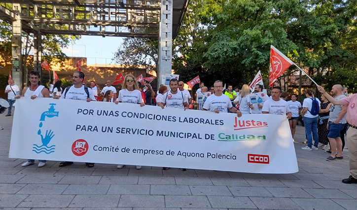 Los trabajadores de Aquona Palencia reclaman un salario digno y unas condiciones de trabajo justas