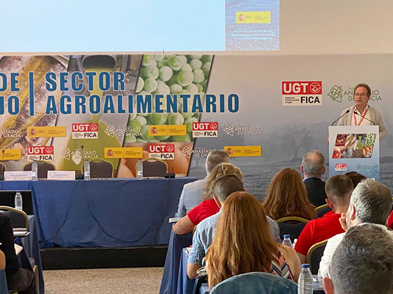 Pedro Hojas señala el relevo profesional como esencial para asegurar el sector agroalimentario