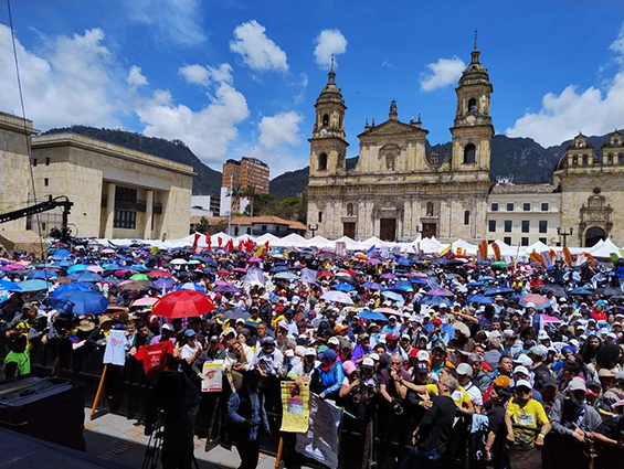 UGT FICA participa en la concentración de apoyo a la reforma de las pensiones en Colombia