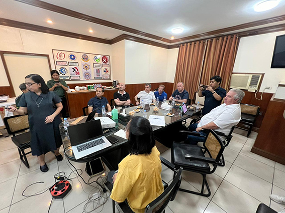 UGT FICA estrecha lazos de colaboración con el sindicato filipino ALU