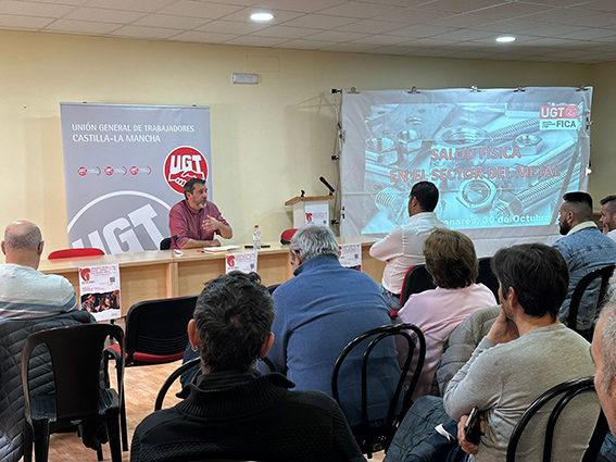 UGT FICA interviene en las jornadas de prevención de la salud física en el sector del metal en Manzanares (Ciudad Real)