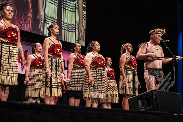 041125 Congreso Industriall Apertura