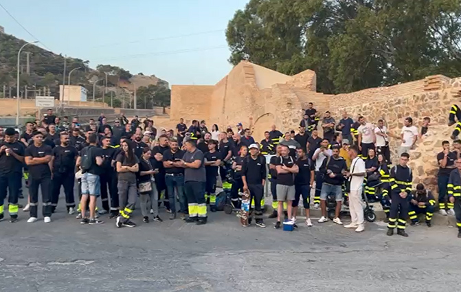 Comienza la huelga indefinida en el metal con el principal apoyo de UGT FICA Región de Murcia