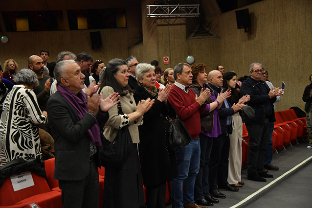 201125 Homenaje a Carmelo Aplausos