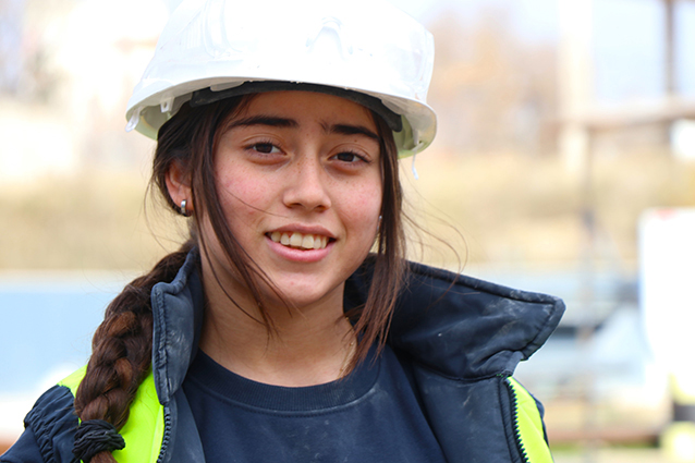 La construcción suma más de 5.400 mujeres trabajadoras en 2024, el 11,4% de las personas ocupadas en el sector