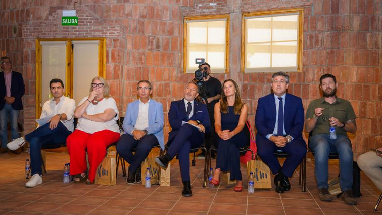 020726 Rehabilitacion Escoles Gaudi 1