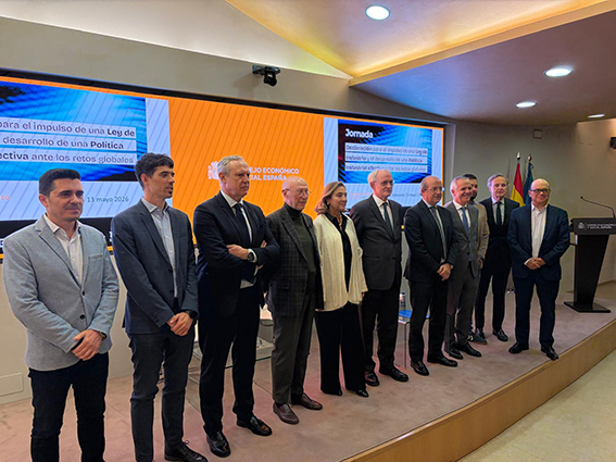 Asociaciones y sindicatos solicitan una nueva Ley de Industria que garantice la competitividad y la autonomía estratégica de España