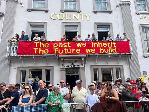130726 Visita Durham Miners Gala Lema