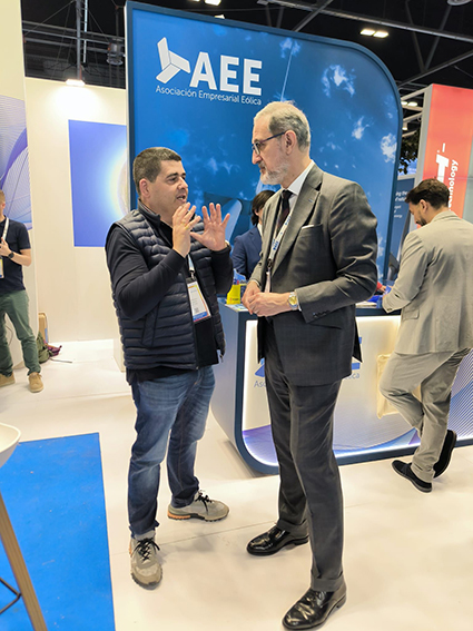 UGT FICA visita la Wind Europe 2026 que se celebra en Madrid