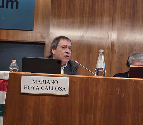 250326 Encuentro Bilateral mesa debate Mariano Hoya 1