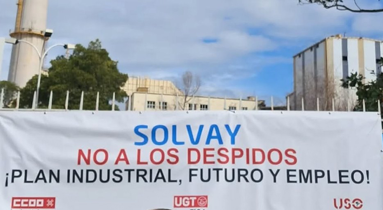 El comité de Solvay reitera su postura de cerrar la negociación del ERE sin “salidas traumáticas”