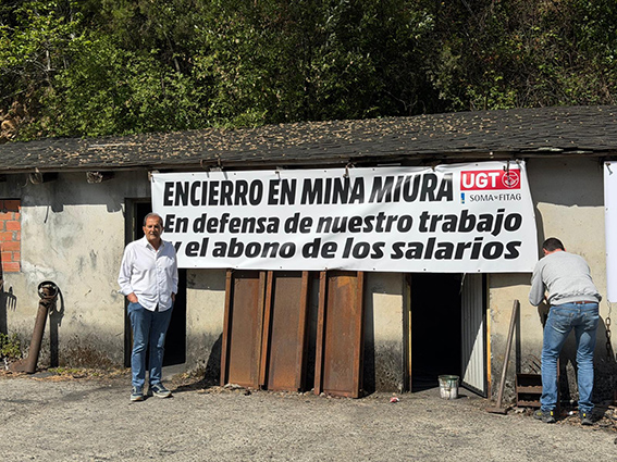270426 Encierro Mina Maura
