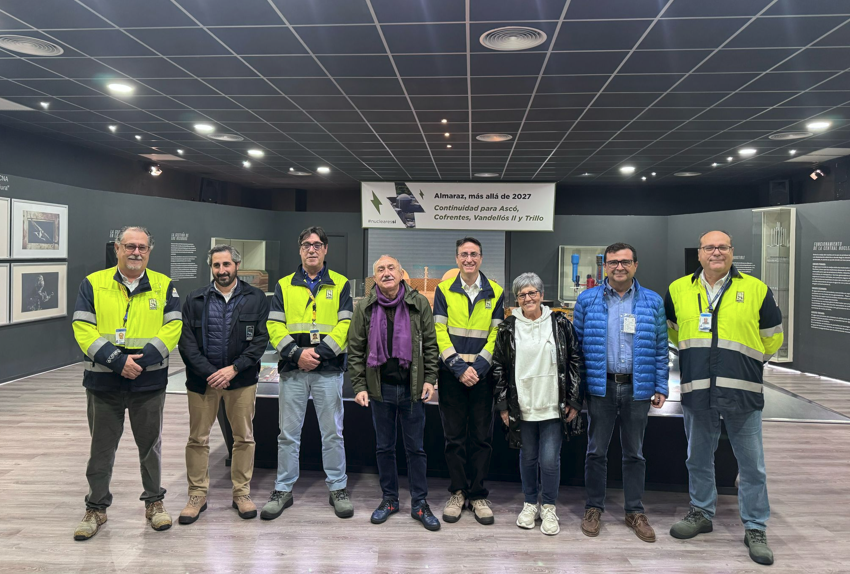  Gustavo Vargas Sánchez, secretario del Sector de Energía y Agua de UGT FICA Estatal, acompaña a Pepe Álvarez en su visita a la Central Nuclear de Almaraz